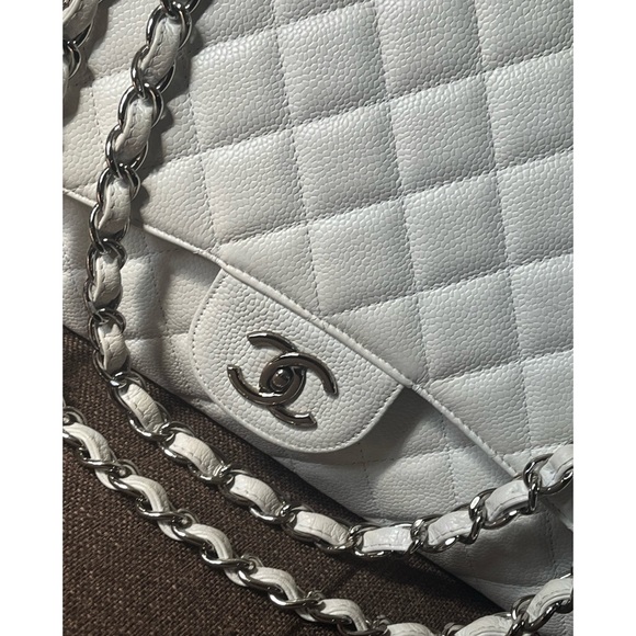 Chanel Quilted Maxi Caviar Silver Hardware Single Flap Shoulder Bag - Picture 7 of 15